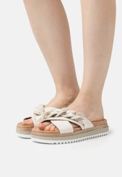 Gabor Comfort Sandalias Planas - Panna