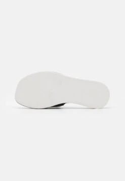 Gabor Sandalias Planas - Schwarz/Gold -Gabor b7d91258c1ac45ac9fc319864b5130fd